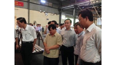Vice Chairman of Hanoi People's Committee visited and worked at Do Thanh Aluminum
