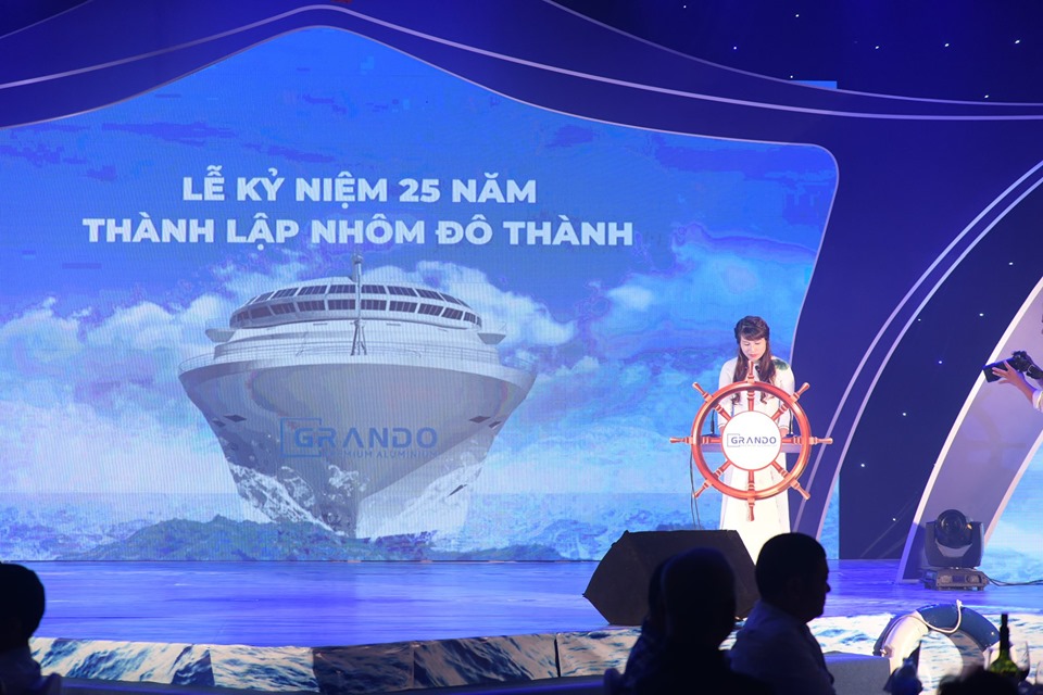 Nhôm Đô Thành 25 năm vươn ra biển lớn